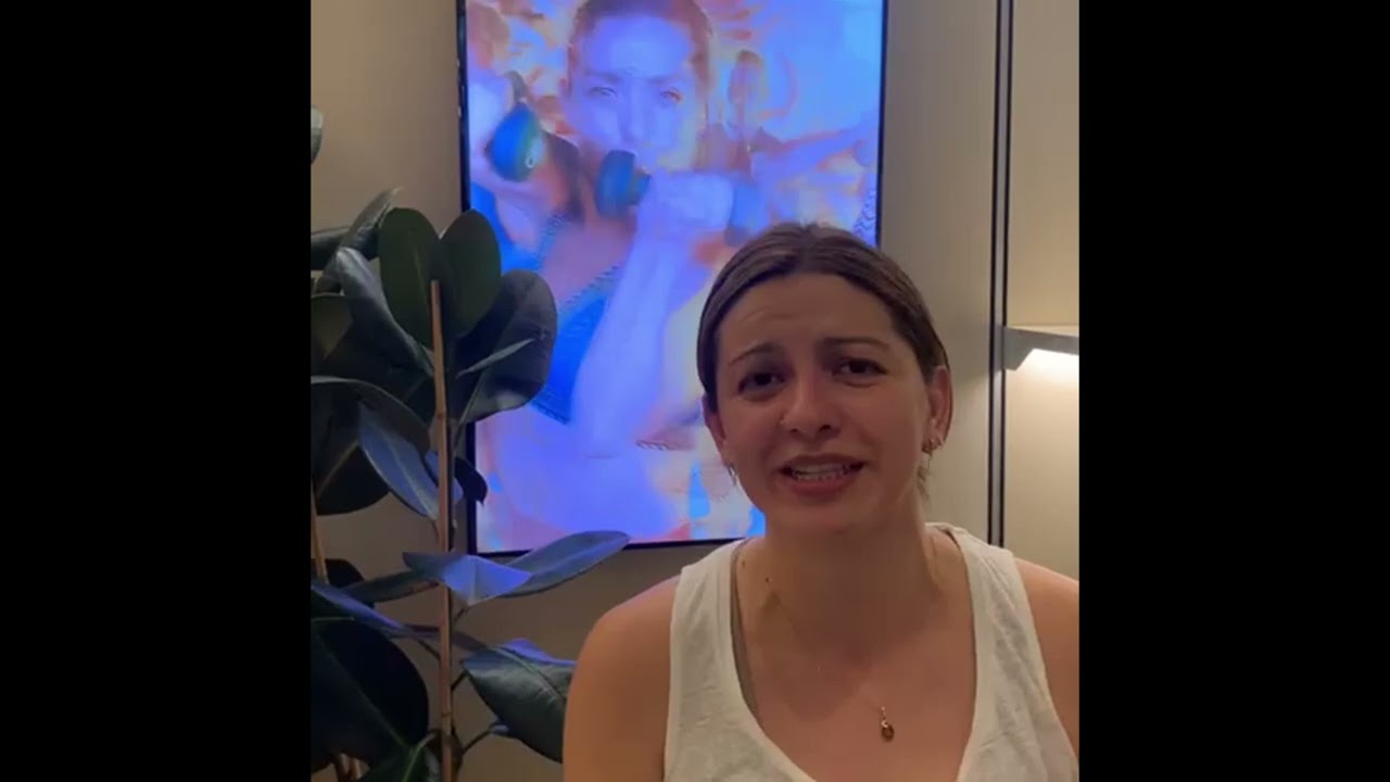 customer providing testimonial